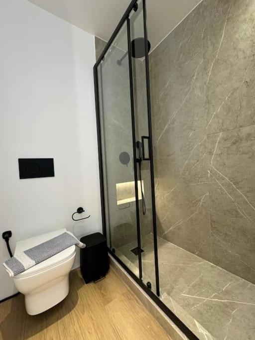 Bluemotion - Centralsuite 6Β Pireu Exterior foto