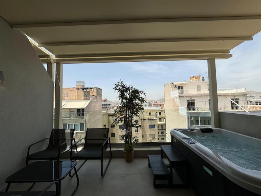 Bluemotion - Centralsuite 6Β Pireu Exterior foto